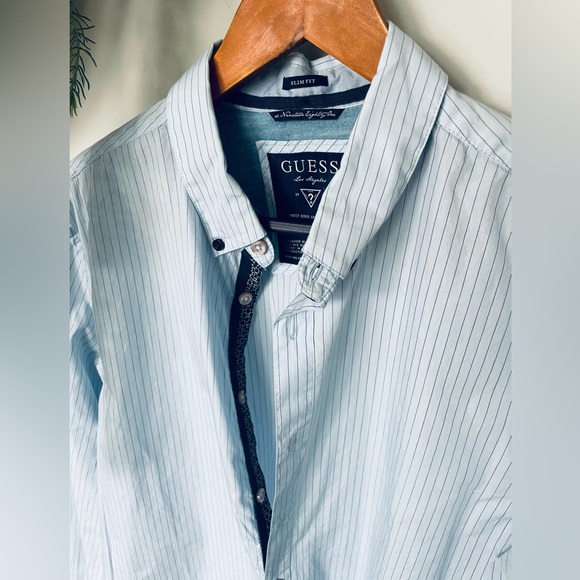 Men’s Guess Button Down Shirt - Picture 1 of 5